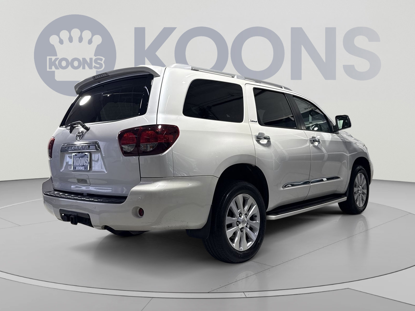 Used 2018 Toyota Sequoia Platinum RWD image 17