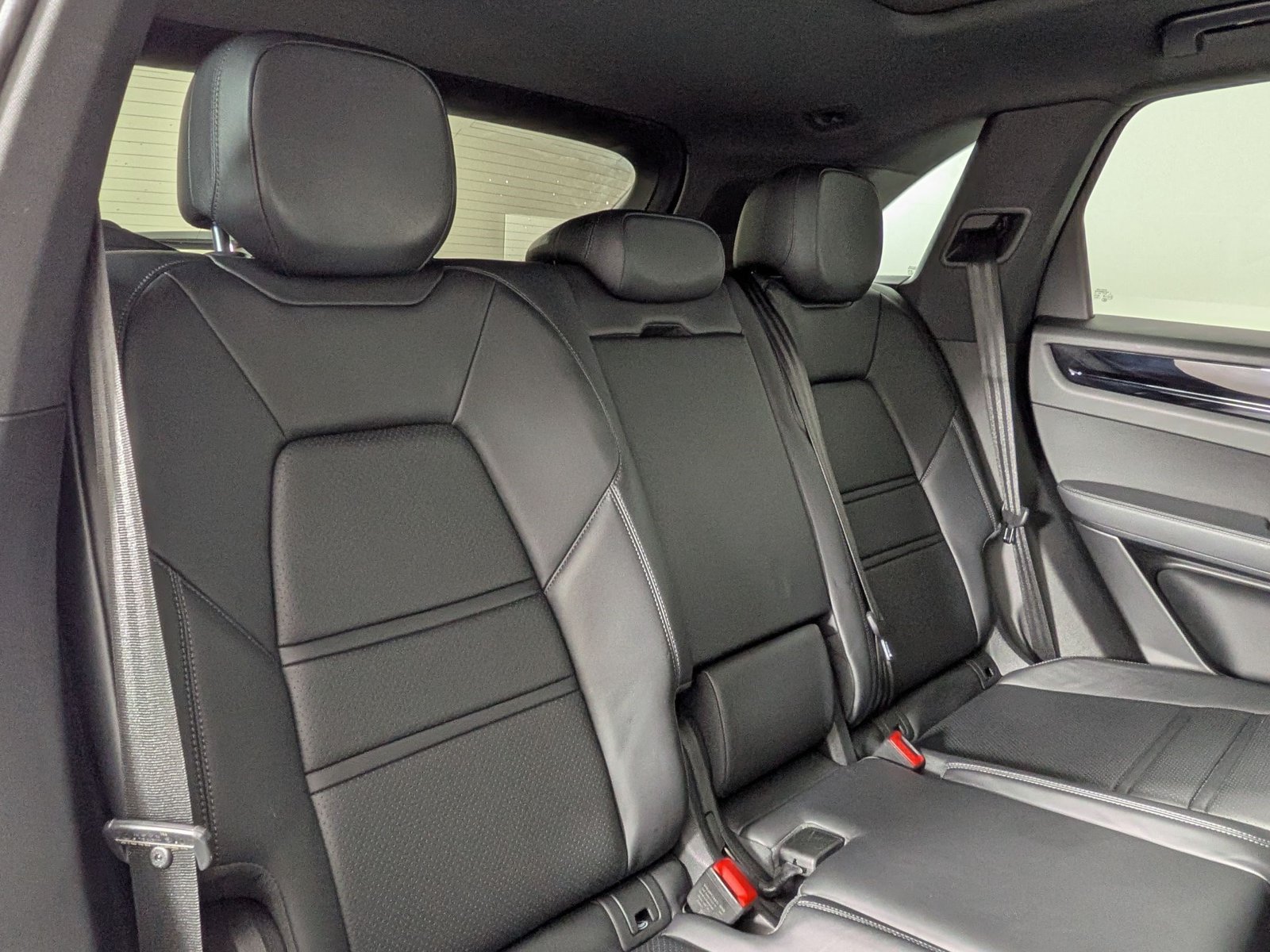 Certified 2021 Porsche Cayenne AWD/4WD image 19