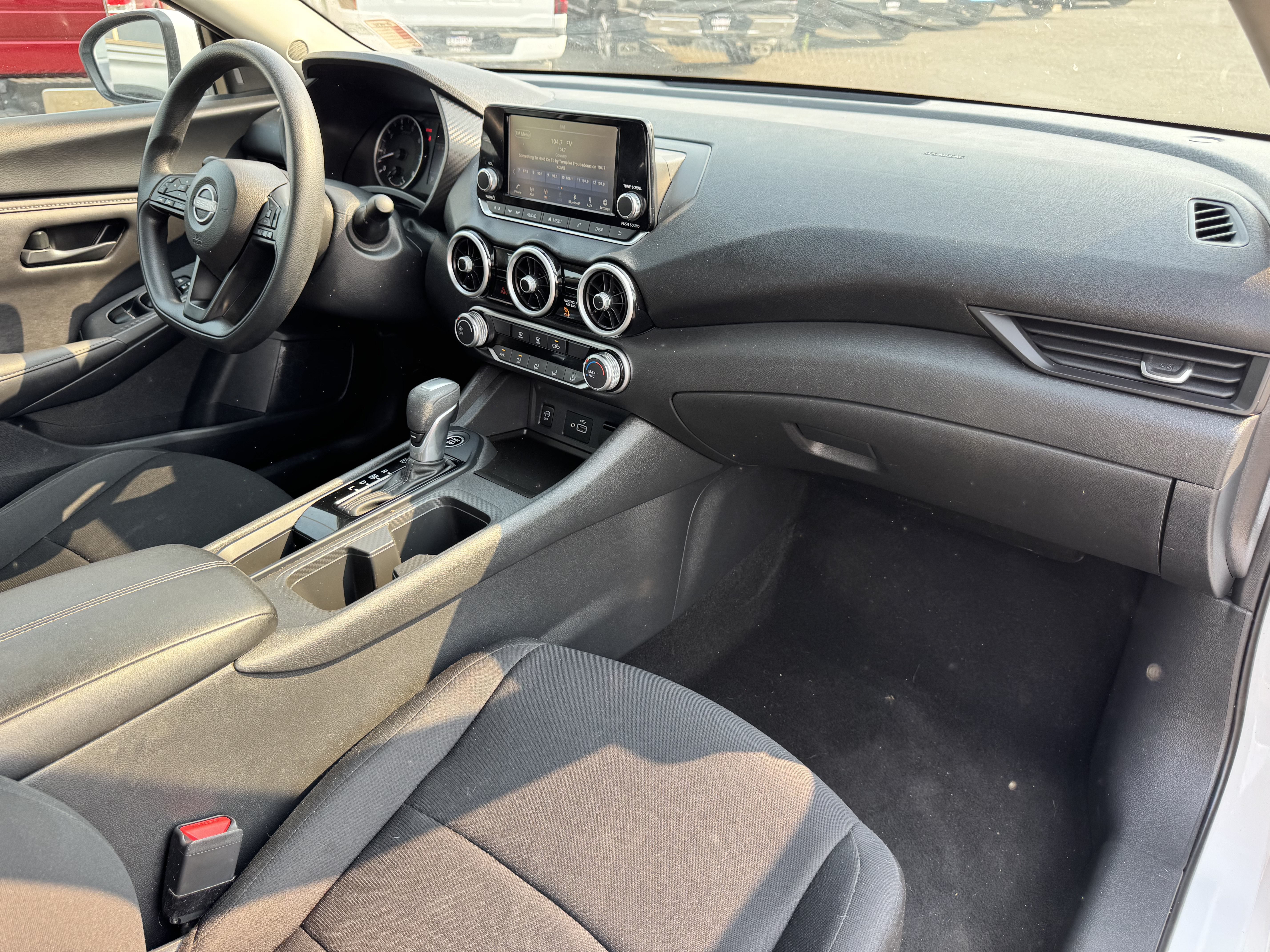 Used 2025 Nissan Sentra S FWD image 25