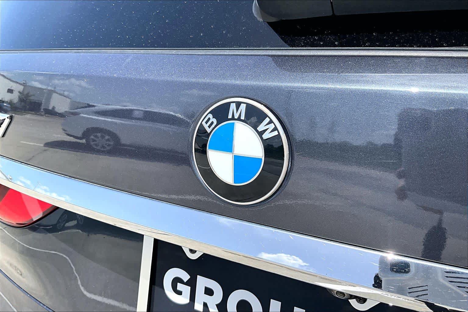 Used 2019 BMW X7 xDrive50i w/ Dynamic Handling Package AWD/4WD image 9