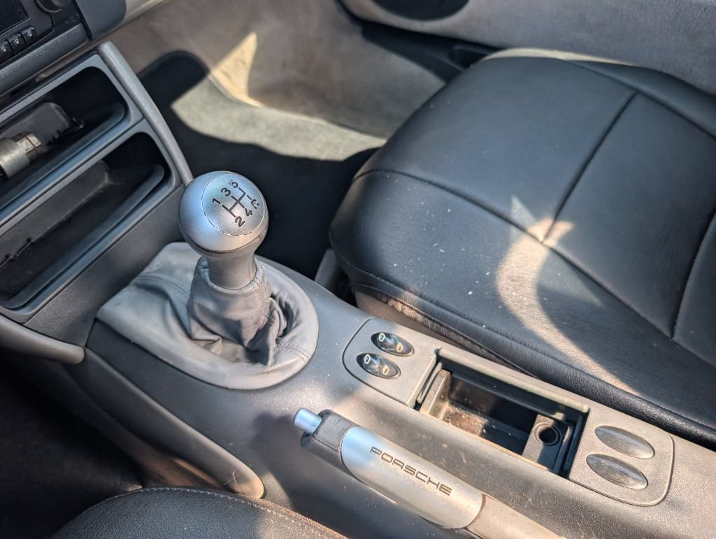 Used 1999 Porsche Boxster RWD image 19