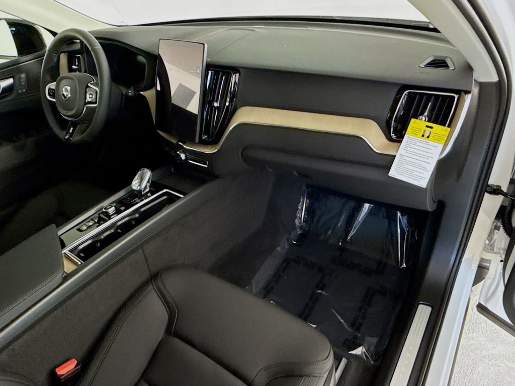 New 2026 Volvo XC60 B5 Plus w/ Protection Package image 29