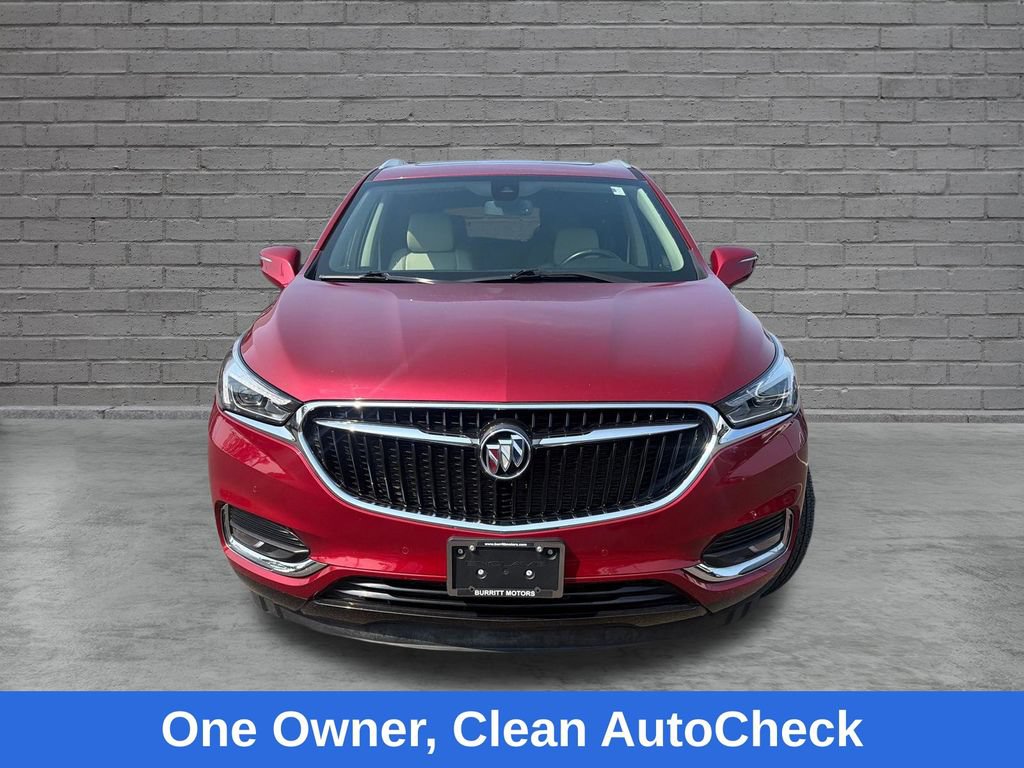 Used 2020 Buick Enclave Premium w/ Sun and Sites Package AWD/4WD image 2