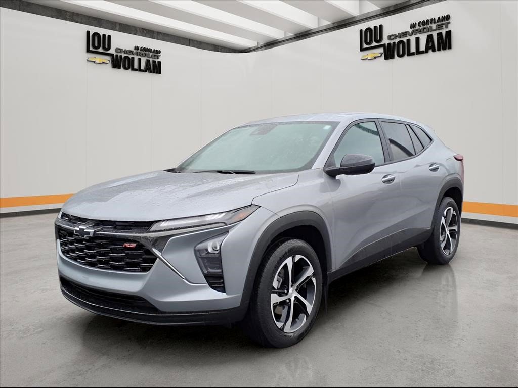 Certified 2025 Chevrolet Trax RS w/ Driver Confidence Package FWD image 1