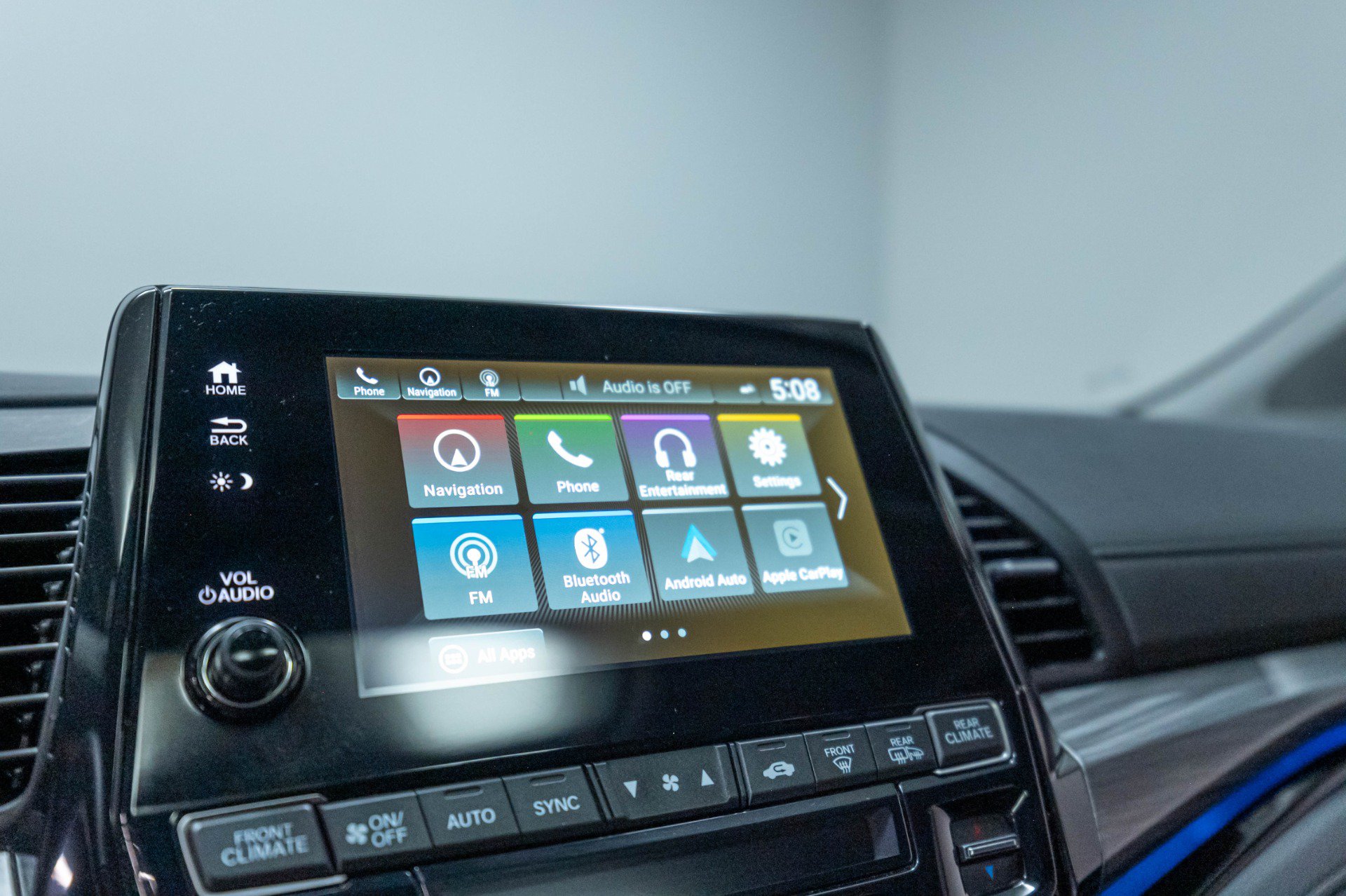 Used 2024 Honda Odyssey Elite image 17