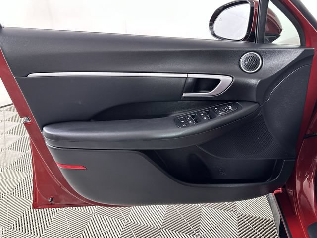 Used 2025 Hyundai Sonata SEL FWD image 23