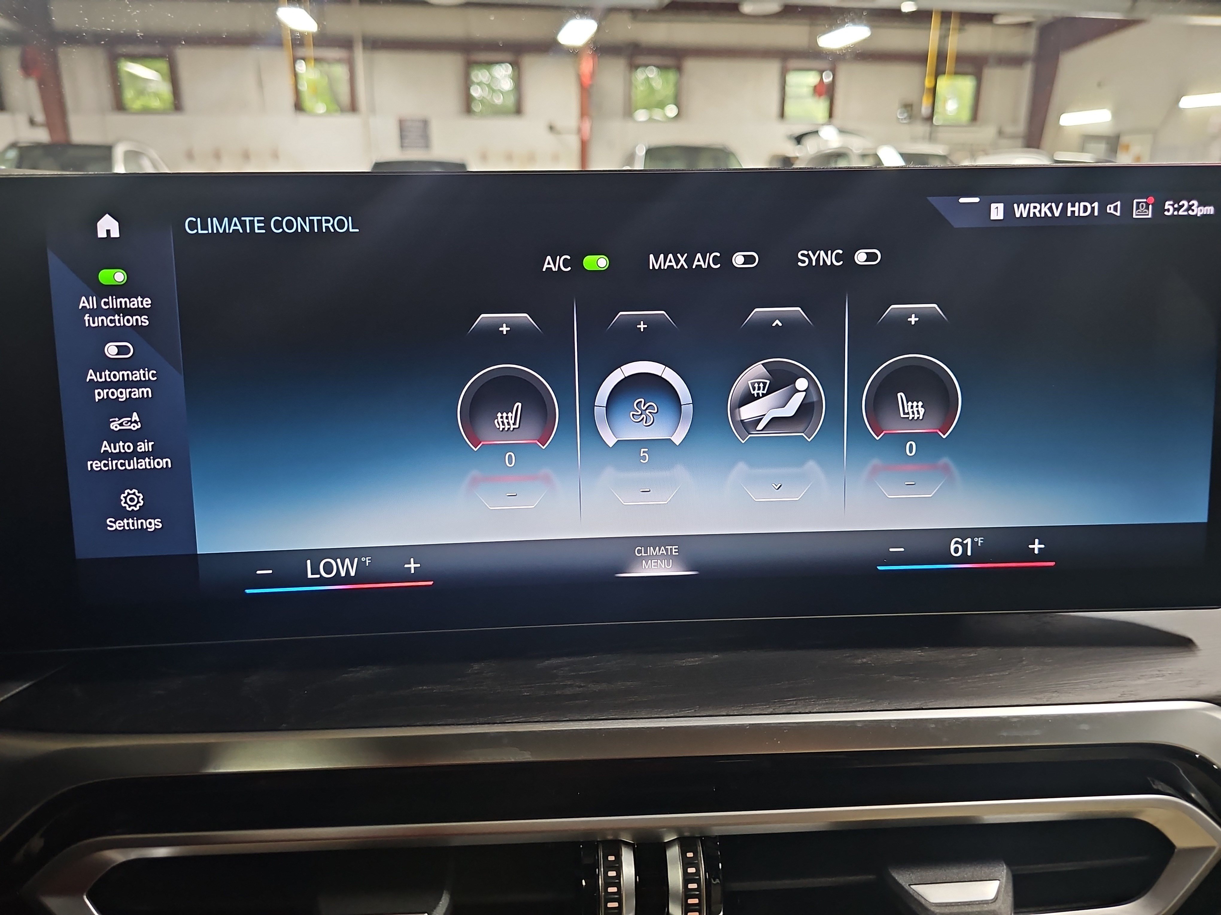 Used 2023 BMW i4 eDrive40 w/ M Sport Package RWD image 22
