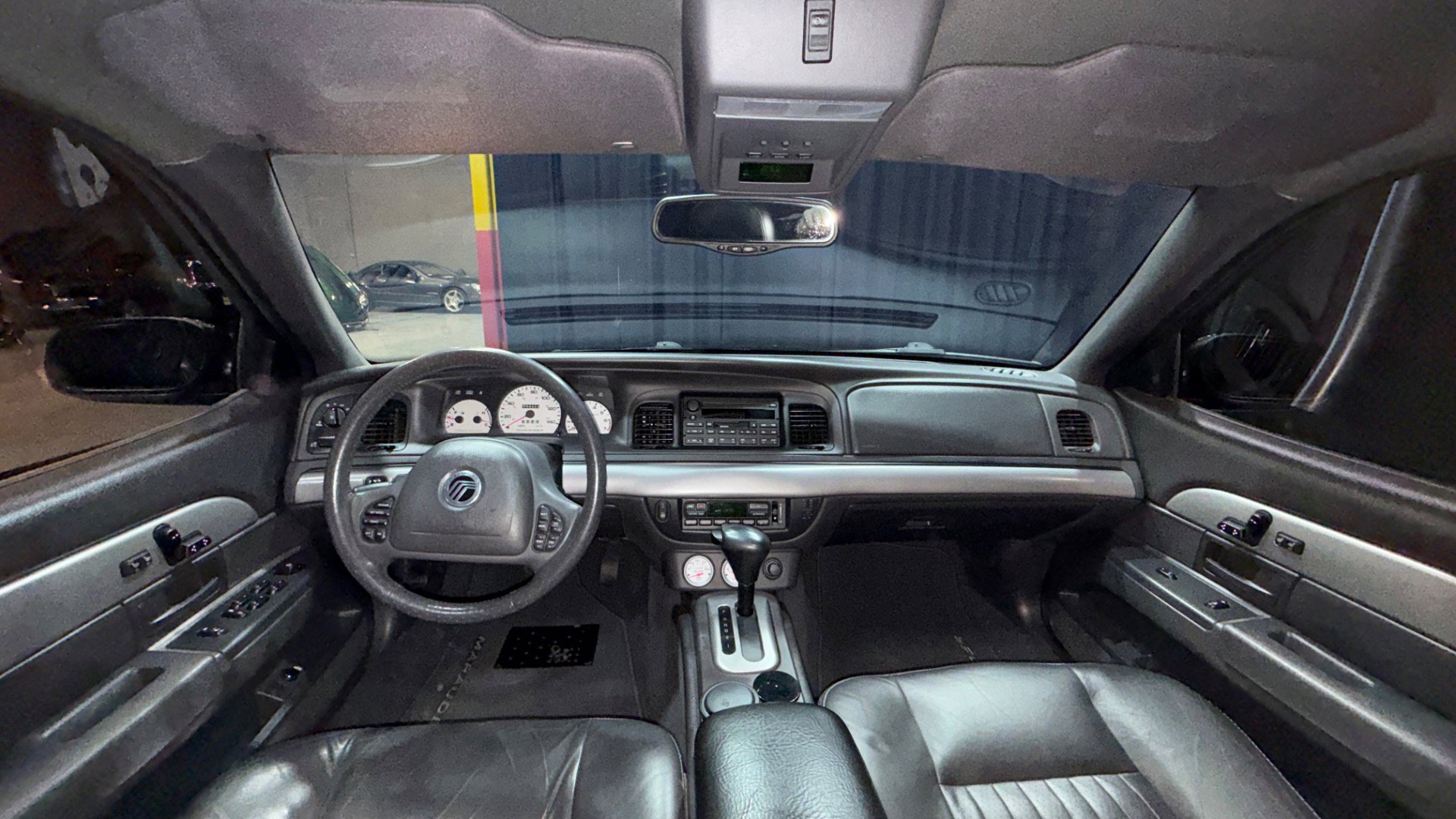 Used 2004 Mercury Marauder image 2