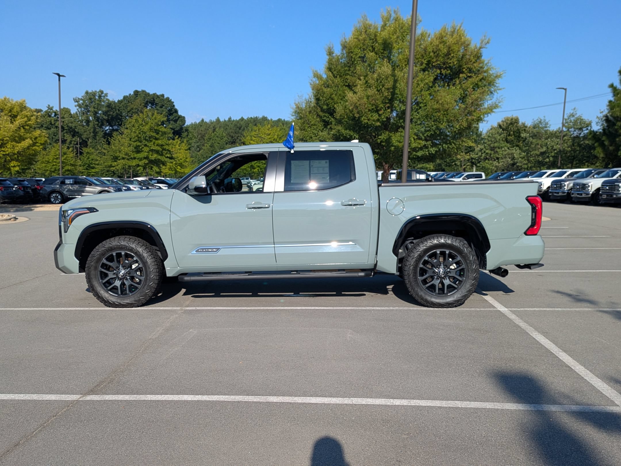 Used 2025 Toyota Tundra Platinum AWD/4WD image 7