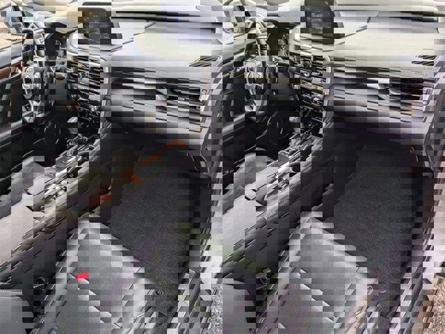 Used 2021 Lexus RX 350L Premium image 19