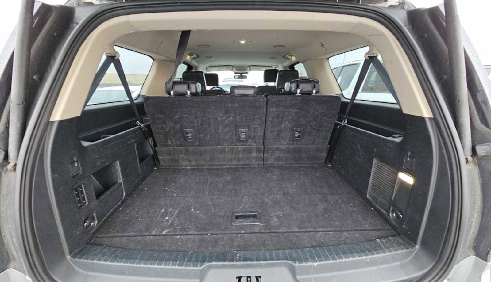 Used 2023 Ford Expedition Max XLT image 26