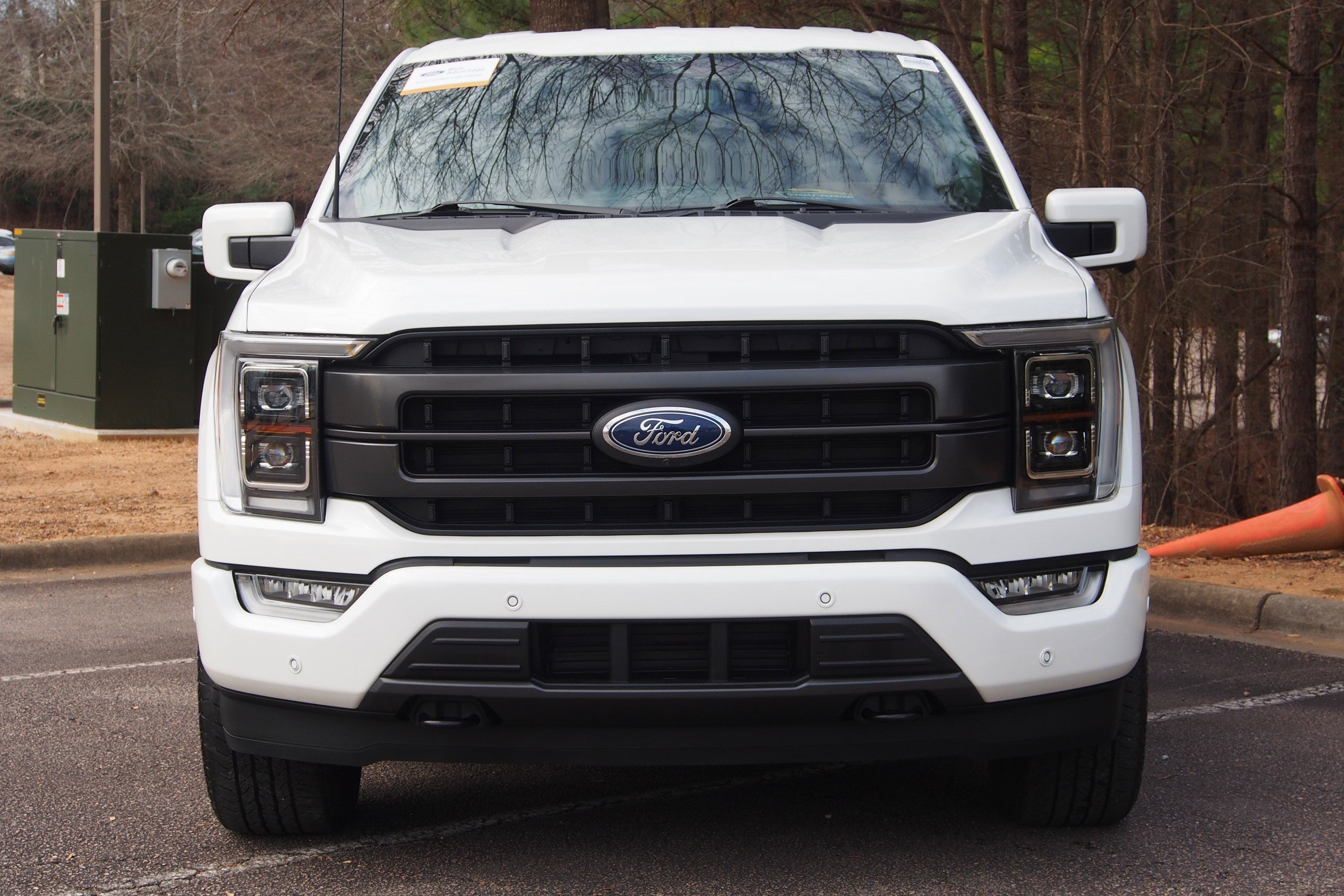 Used 2022 Ford F150 Lariat w/ Equipment Group 502A High AWD/4WD image 2