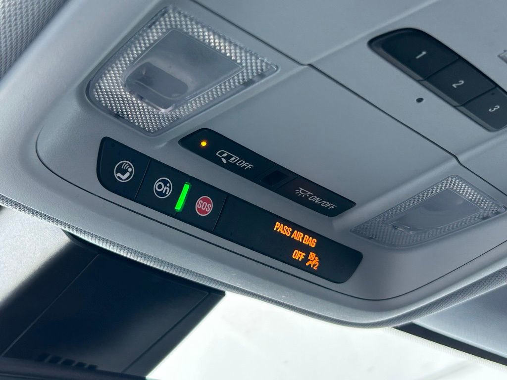 Used 2021 Chevrolet Blazer LT image 40