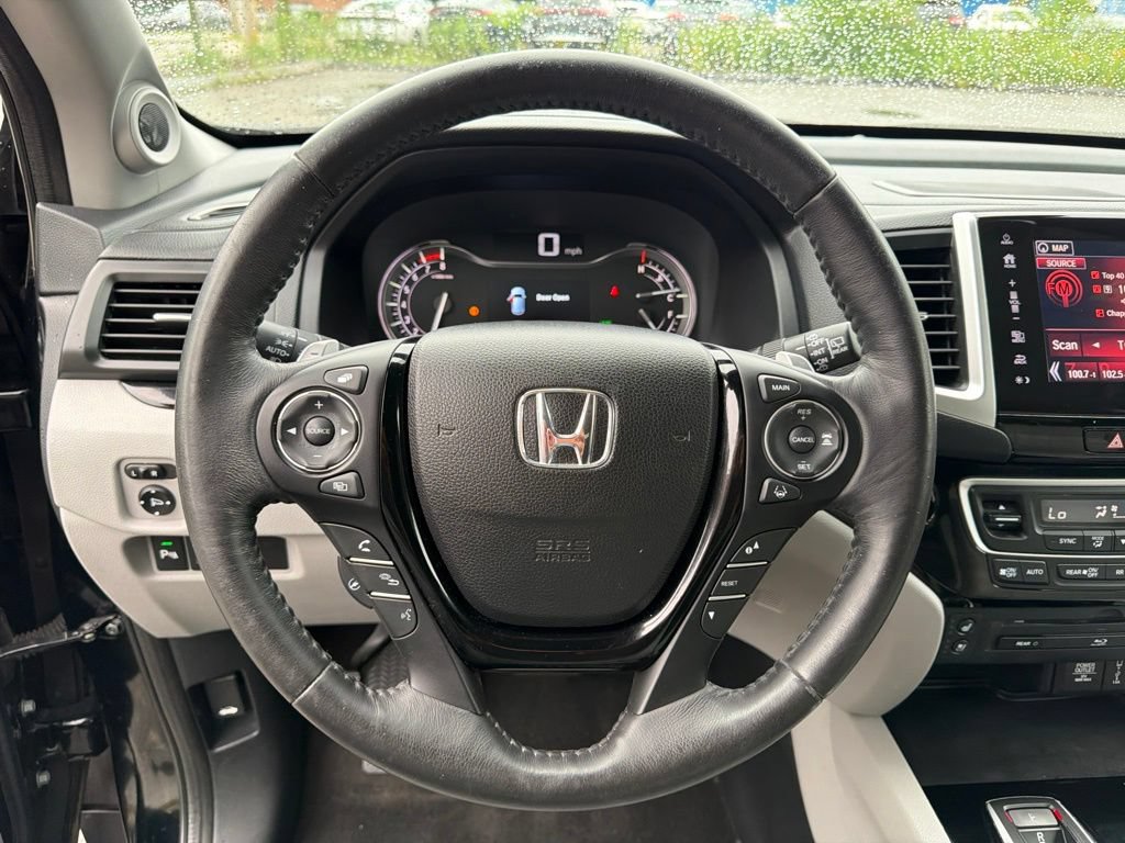 Used 2017 Honda Pilot Elite image 13