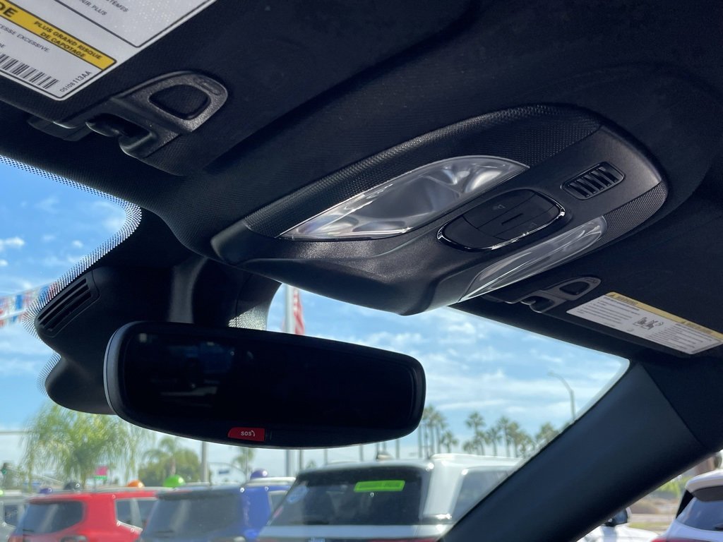 New 2026 Jeep Compass Latitude image 31