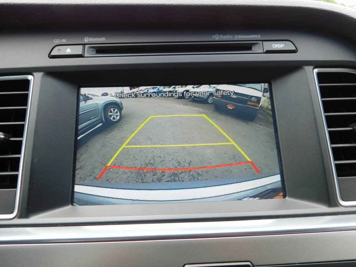 Used 2016 Hyundai Sonata SE FWD image 11