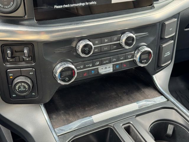 Used 2021 Ford F150 Lariat w/ Max Trailer Tow Package image 35