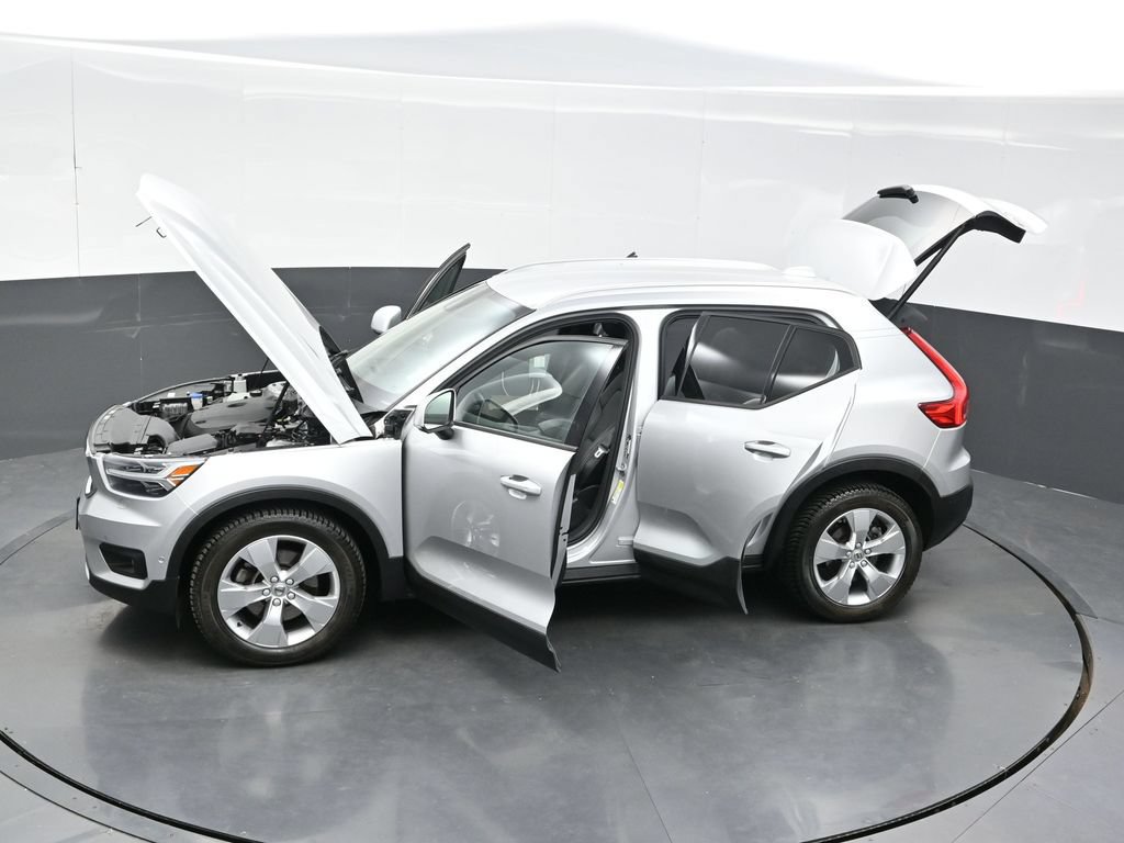 Used 2019 Volvo XC40 T5 Momentum AWD/4WD image 41