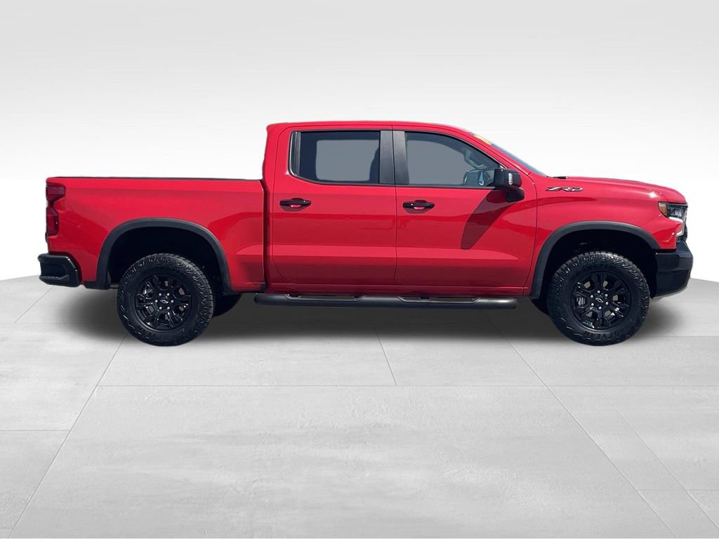 Used 2024 Chevrolet Silverado 1500 ZR2 w/ Technology Package AWD/4WD image 2