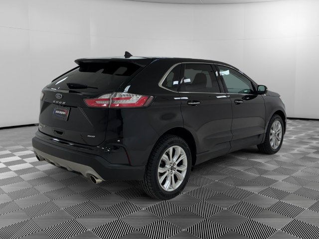 Used 2024 Ford Edge Titanium AWD/4WD image 5