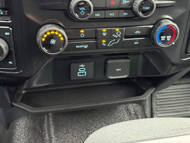 New 2026 Ford F550 4x4 Supercab Super Duty image 13