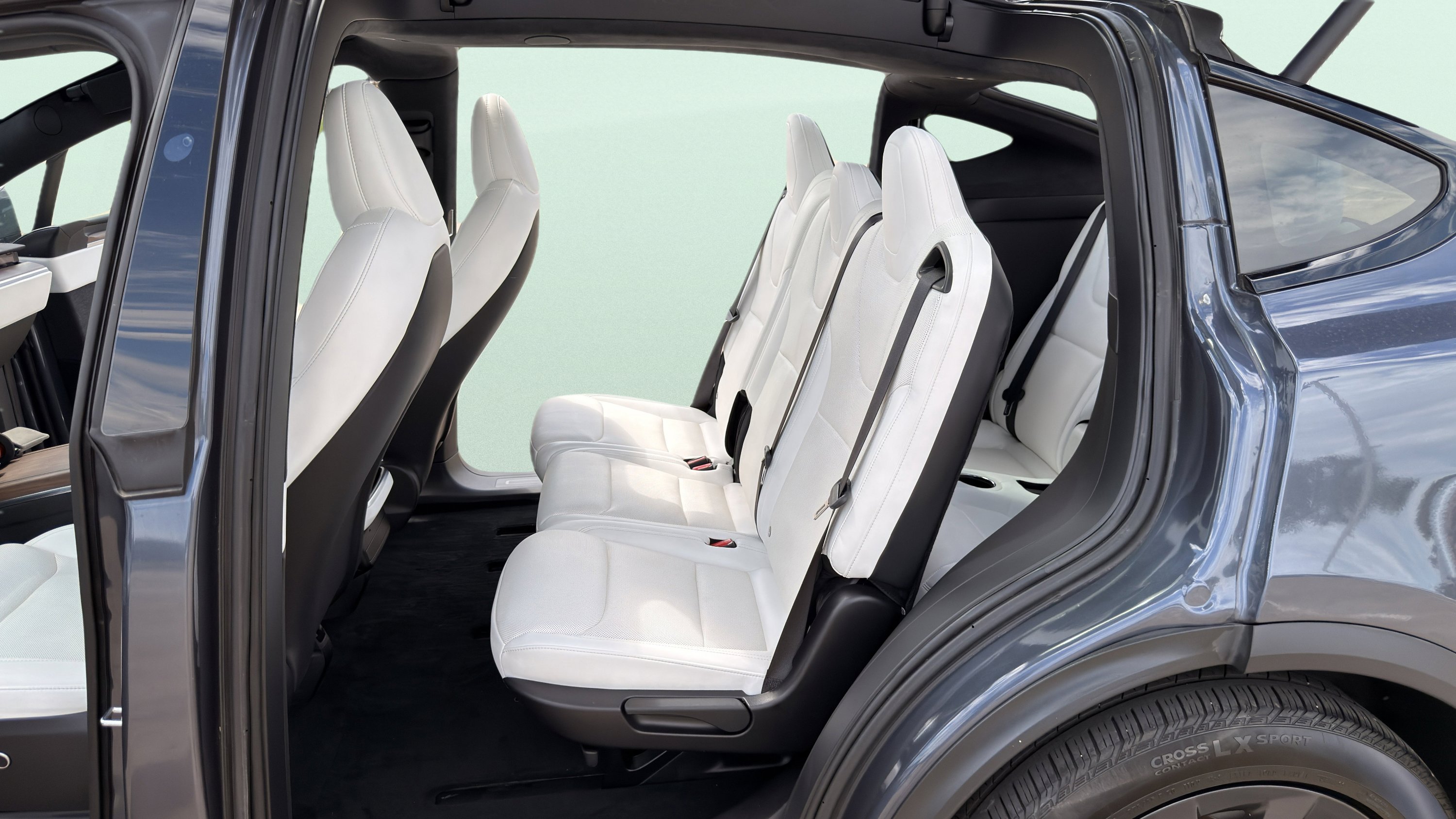 Used 2023 Tesla Model X AWD/4WD image 21