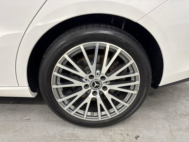 Used 2025 Mercedes-Benz CLA 250 4MATIC image 2