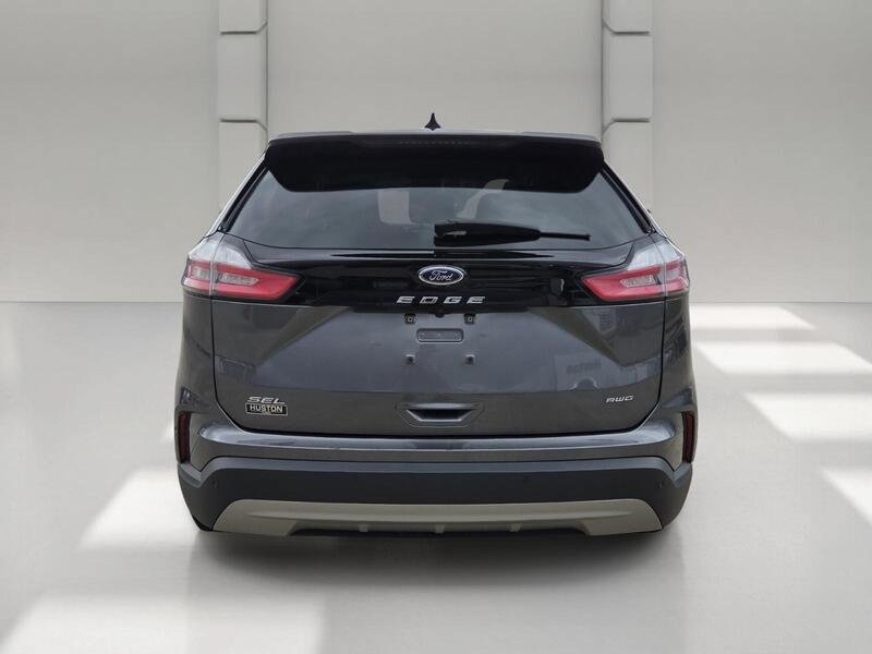 Used 2024 Ford Edge SEL AWD/4WD image 4