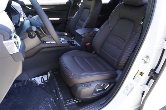 New 2025 MAZDA CX-5 Signature image 17