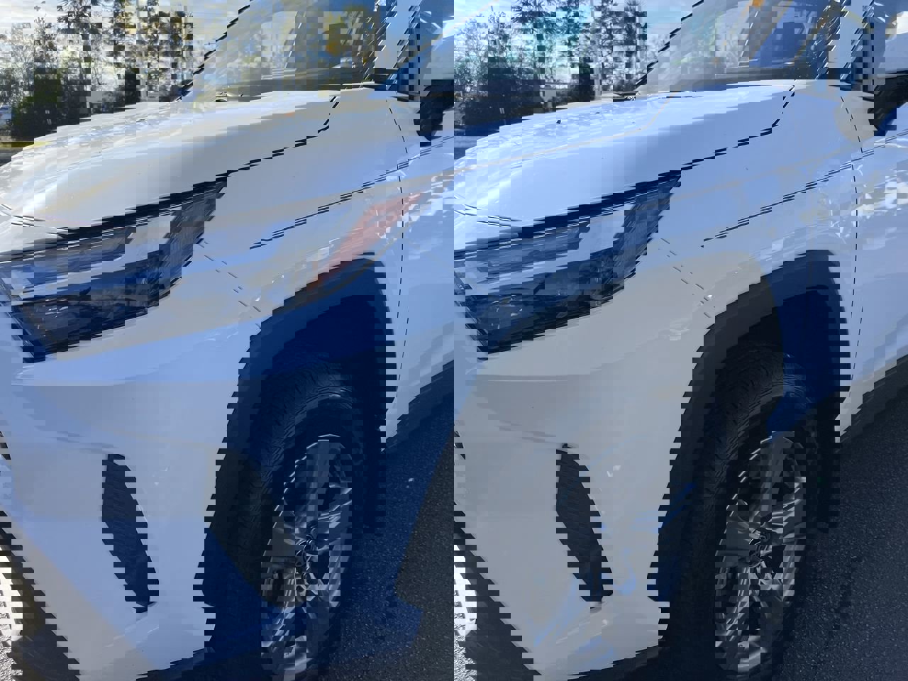 Used 2024 Toyota RAV4 XLE image 6