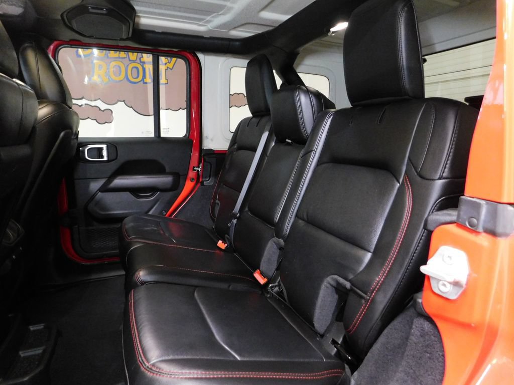 Used 2021 Jeep Wrangler Unlimited Rubicon w/ Dual Top Group AWD/4WD image 75