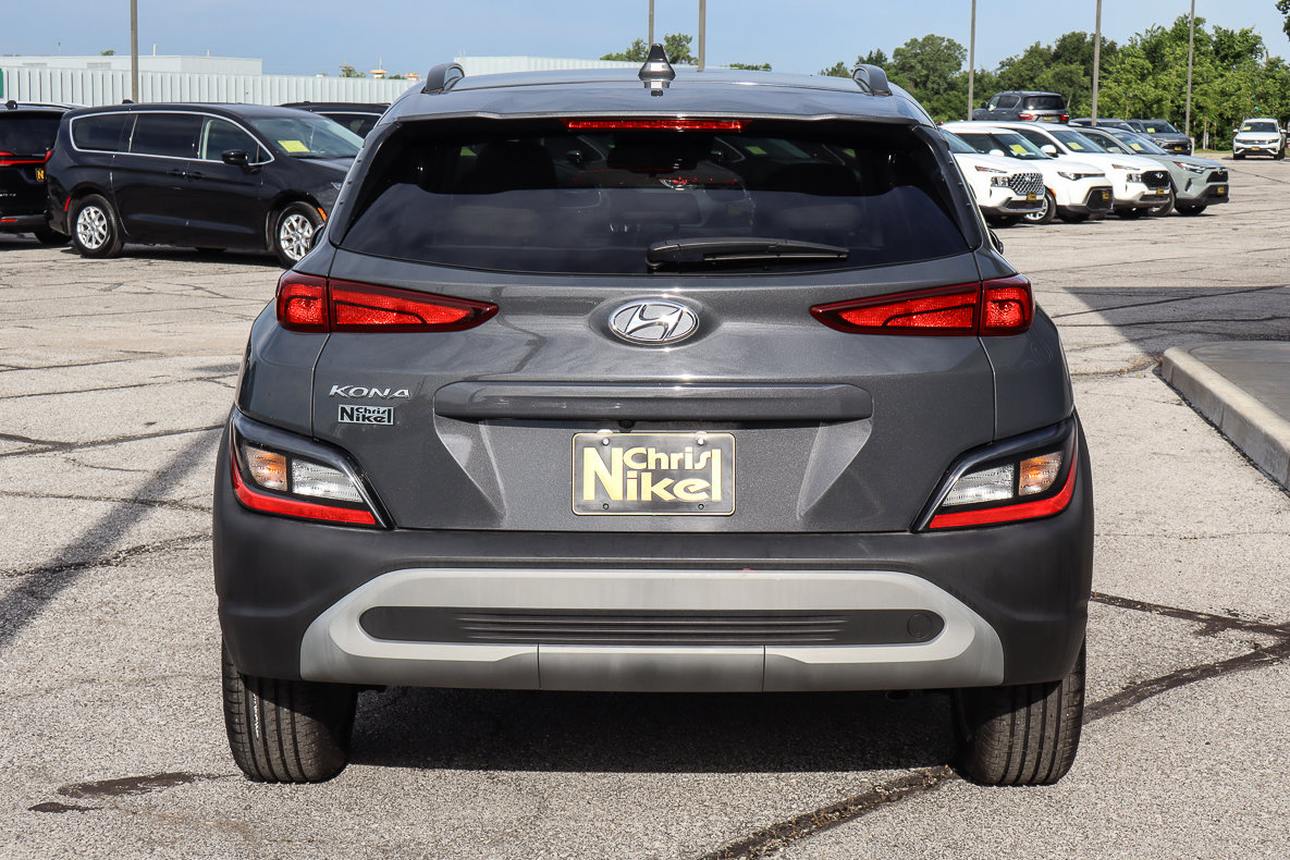 Used 2023 Hyundai Kona SEL image 5