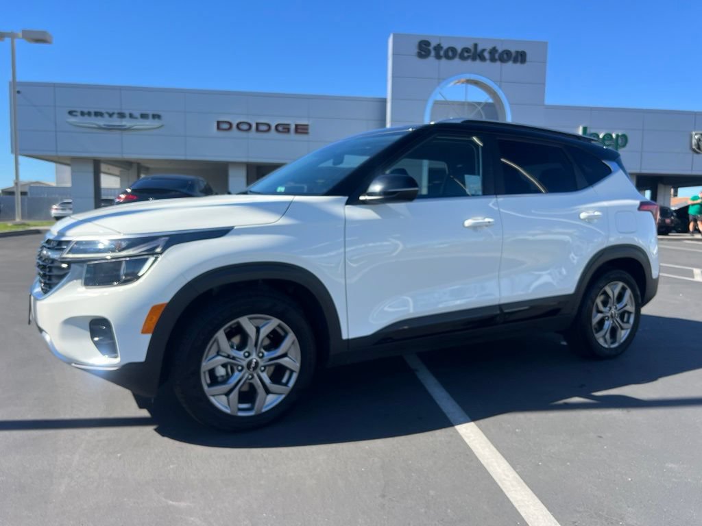 Used 2024 Kia Seltos S FWD image 4