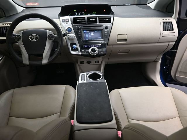 Used 2012 Toyota Prius V Five image 25