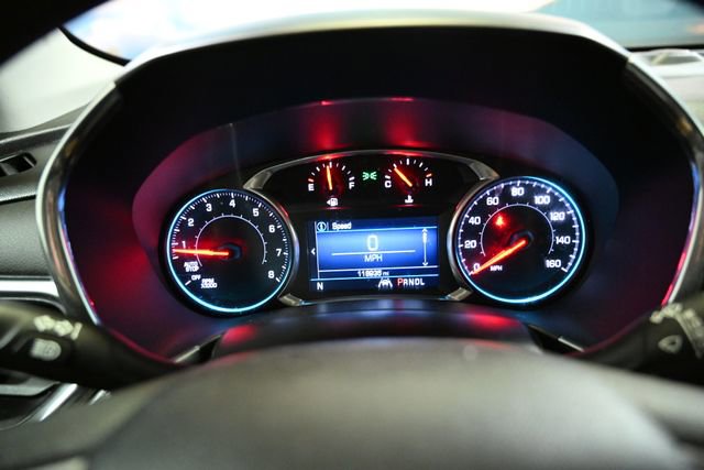 Used 2020 Chevrolet Equinox LT image 38