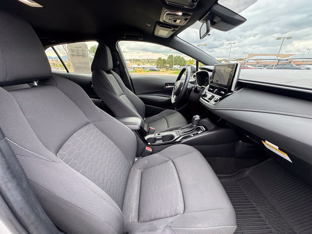 Used 2025 Toyota Corolla SE FWD image 29