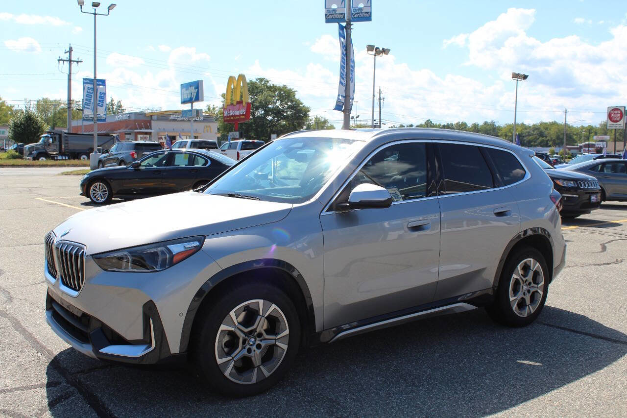 Used 2024 BMW X1 xDrive28i image 2