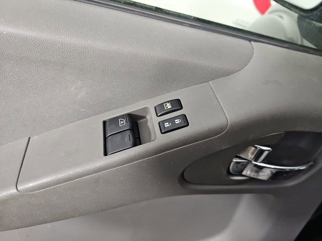 Used 2008 Nissan Frontier SE w/ Power Pkg image 11