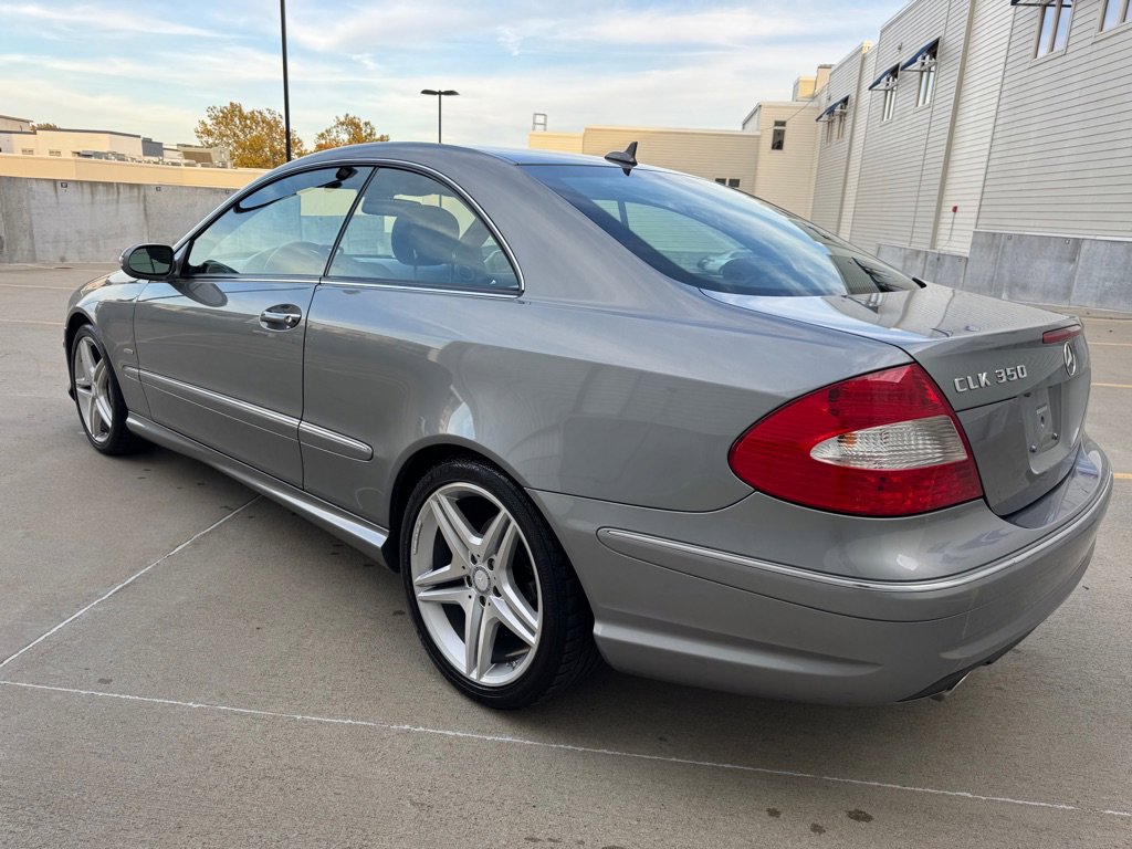 Used 2009 Mercedes-Benz CLK 350 Coupe image 5