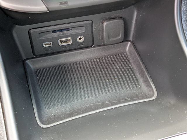 Used 2022 GMC Terrain AT4 w/ LPO, Floor Liner Package AWD/4WD image 23