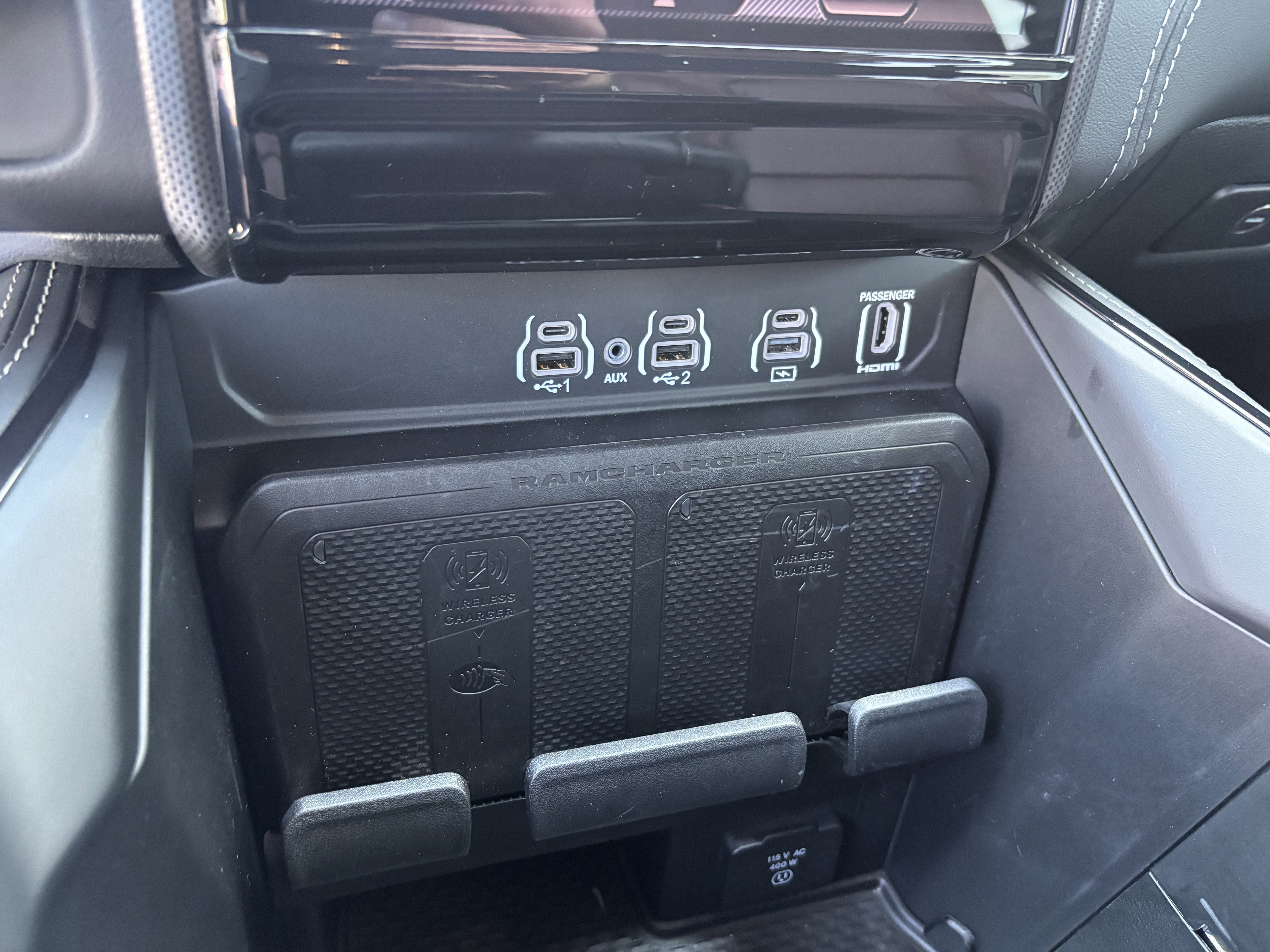 Used 2025 RAM 1500 Limited AWD/4WD image 35