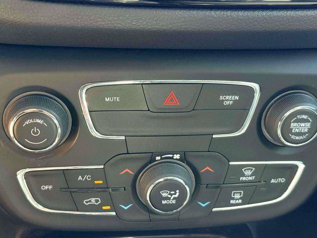 Certified 2020 Jeep Compass Limited AWD/4WD image 28