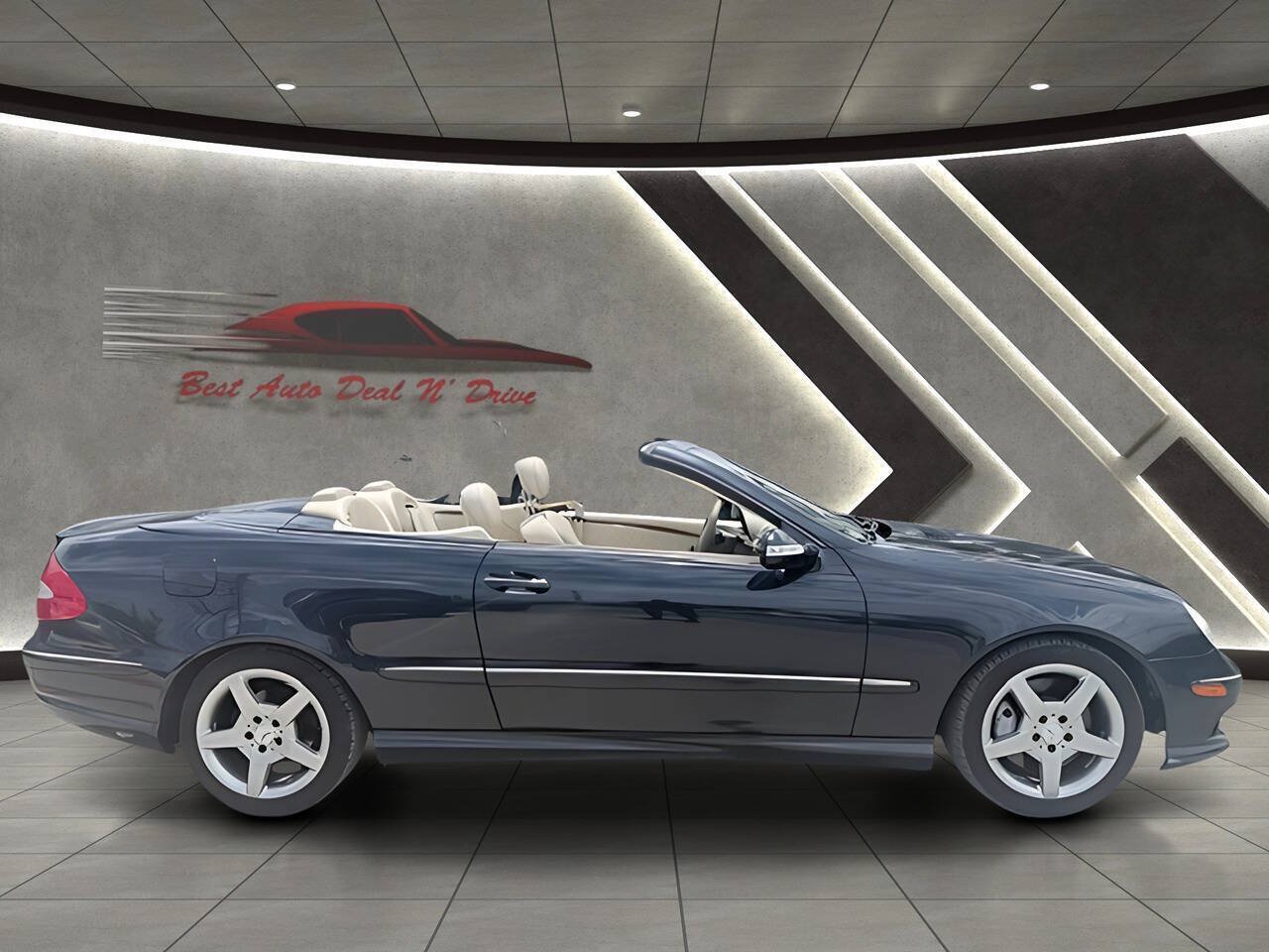 Used 2008 Mercedes-Benz CLK 350 Cabriolet w/ P2 Pkg image 9