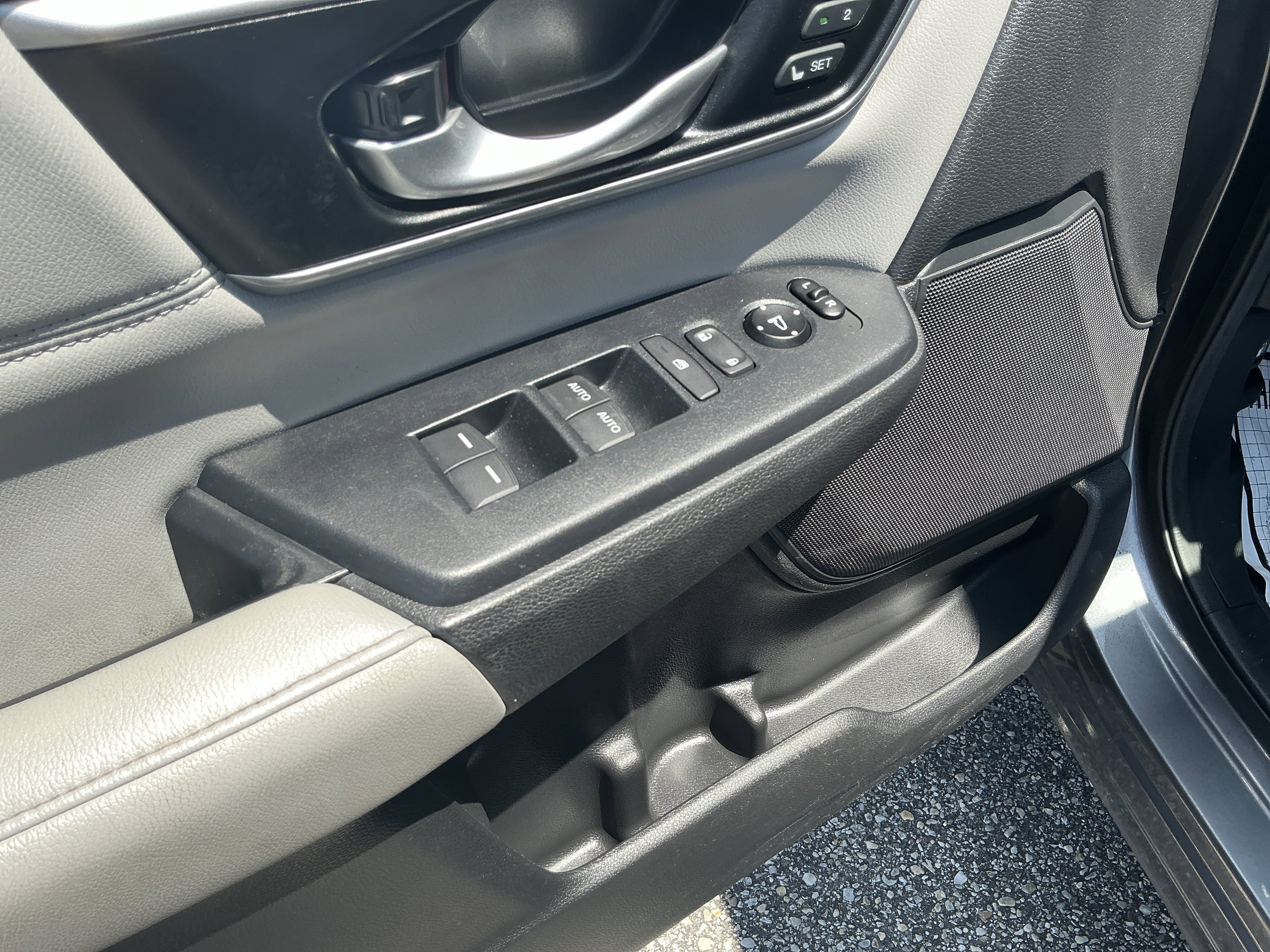 Used 2018 Honda CR-V EX-L image 22