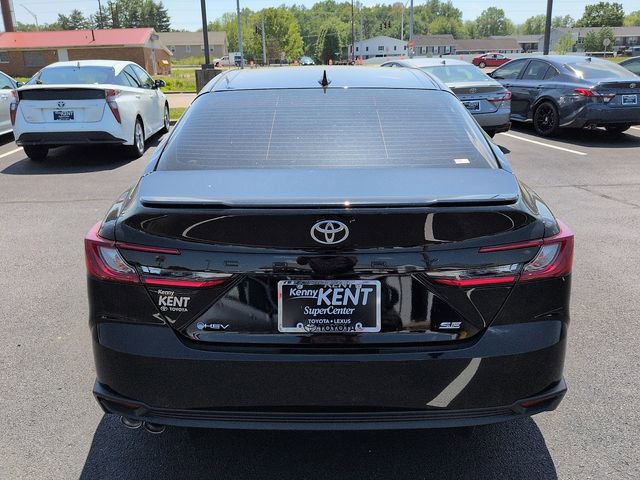Used 2026 Toyota Camry SE FWD image 6