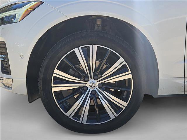 Used 2023 Volvo XC60 B5 Plus w/ Protection Package Premier image 22