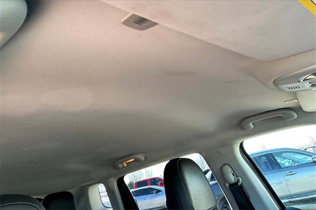 Used 2019 Jeep Compass Latitude image 20