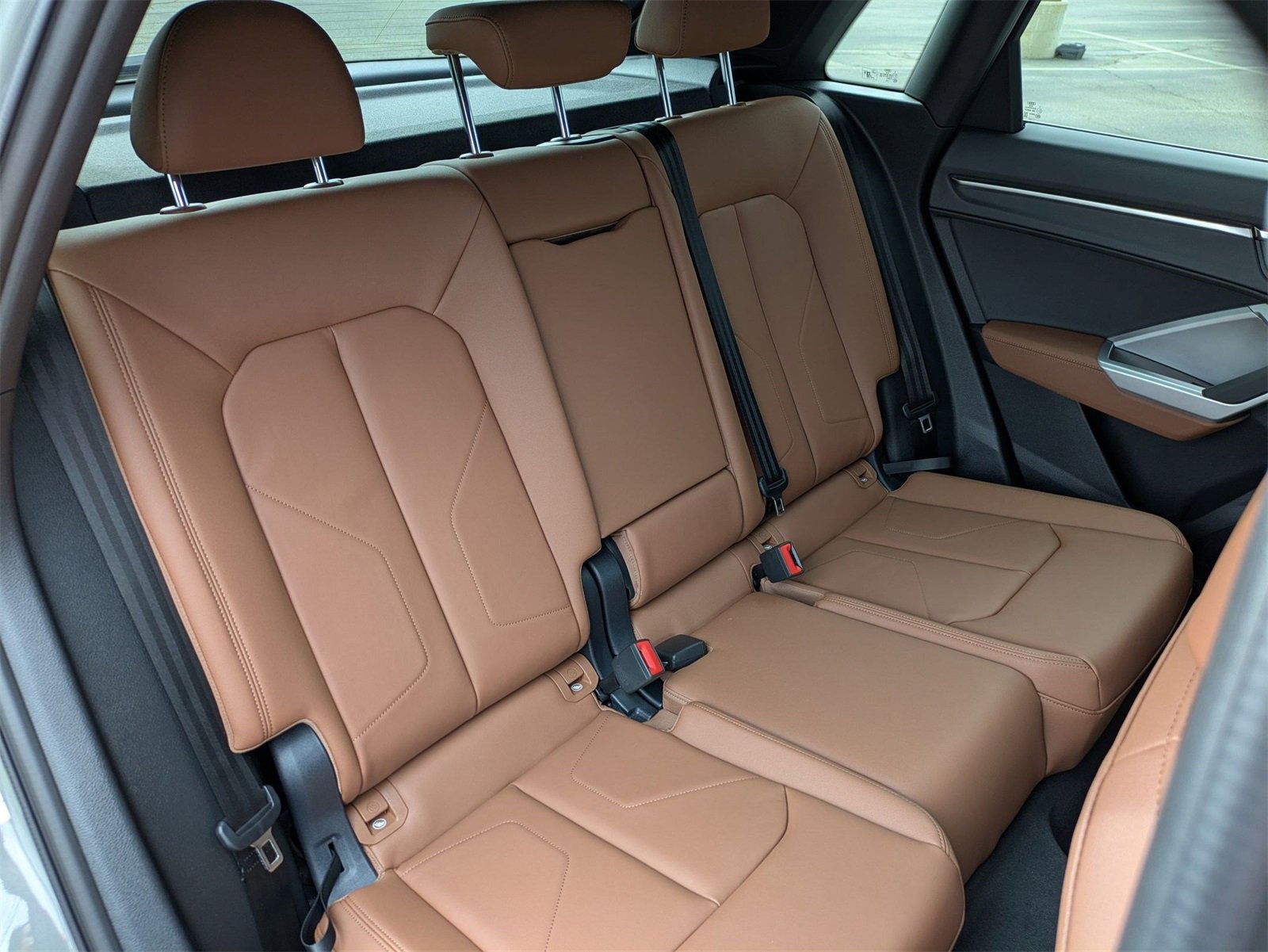 New 2025 Audi Q3 2.0T Premium image 11