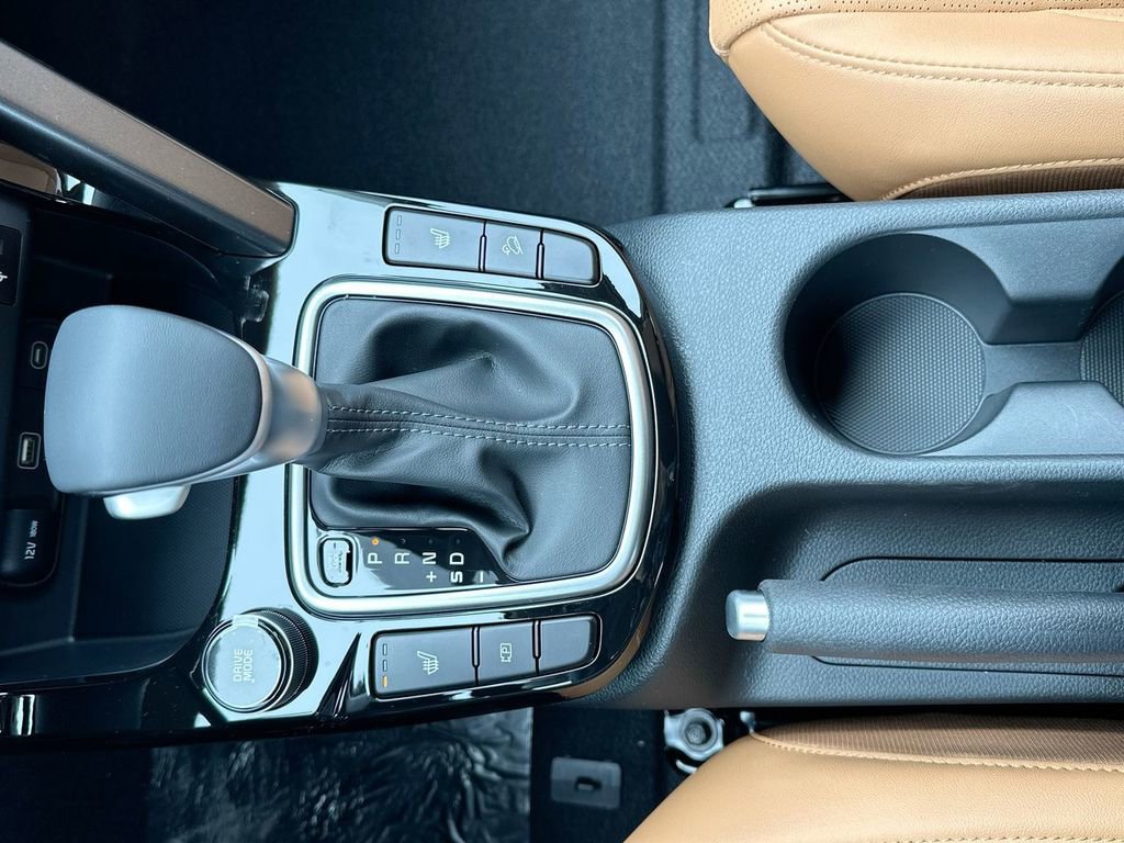 Used 2024 Kia Seltos EX image 40