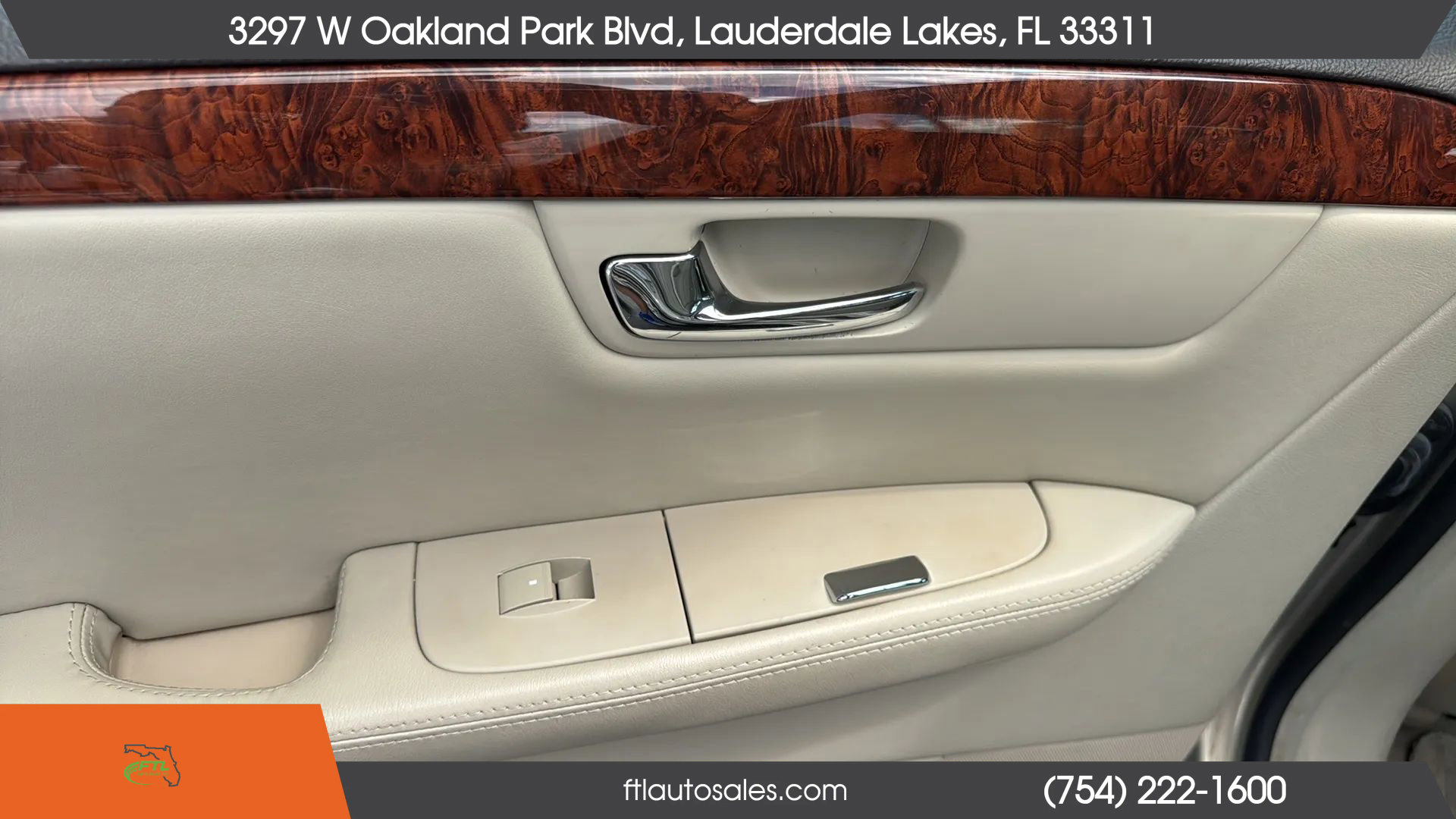 Used 2007 Cadillac DTS w/ Trunk Convenience Package image 33